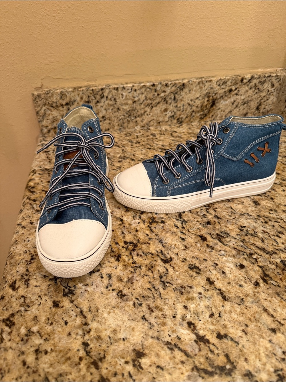 Super cute denim ankle sneakers